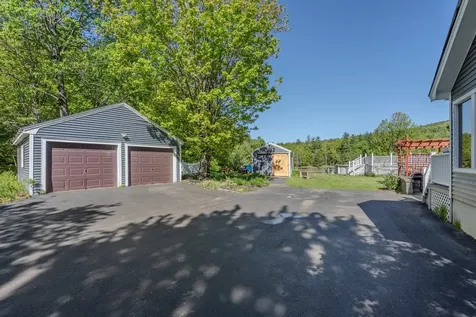 140 Mountain View Road Deerfield NH 03037