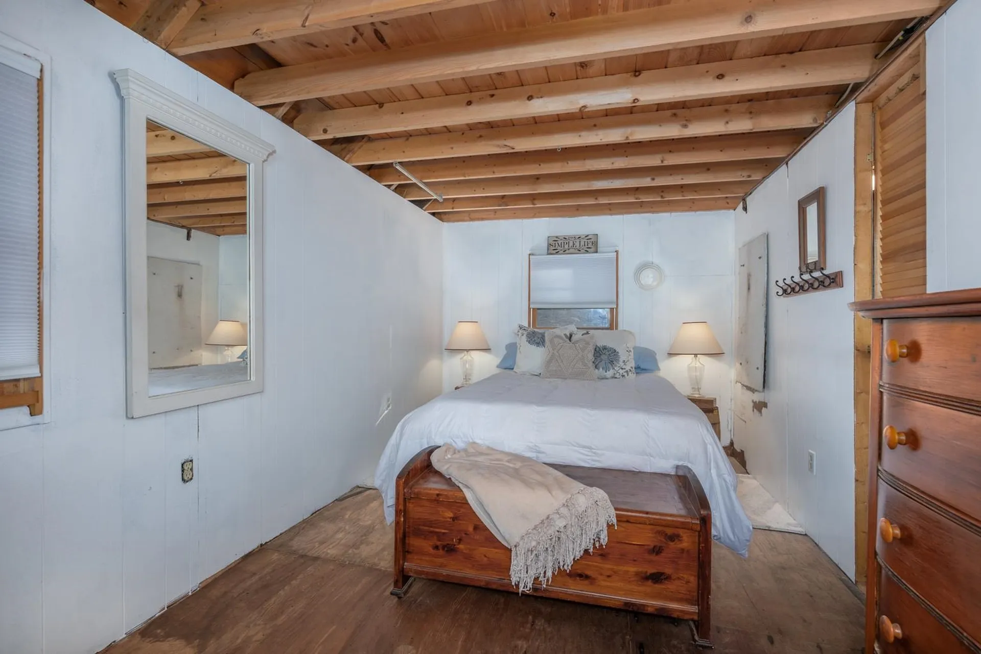 12 Pine Point Drive Northwood NH 03261