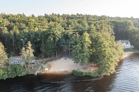 12 Pine Point Drive Northwood NH 03261