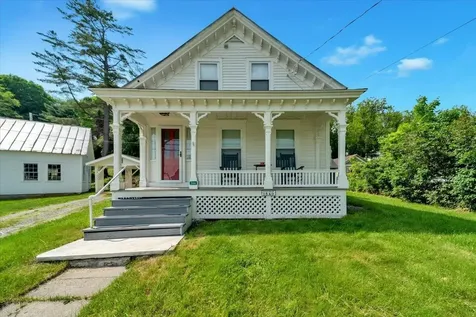 366 South Main Street Bradford VT 05033