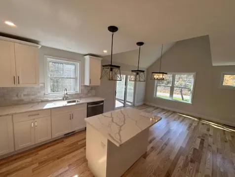 11 Edgewater Drive Brentwood NH 03833