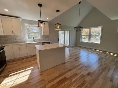 11 Edgewater Drive Brentwood NH 03833