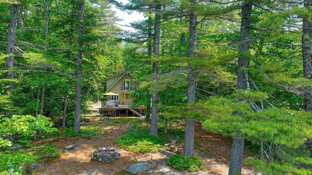 54 Schrader Drive Denmark ME 04022