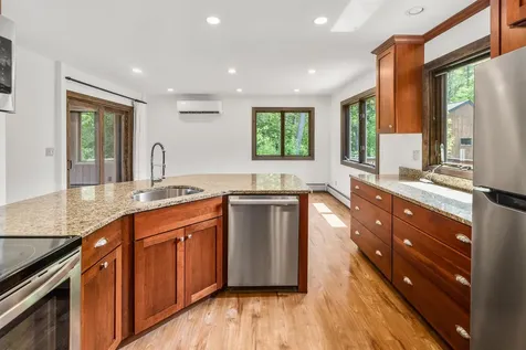 210 Field Road Stowe VT 05672