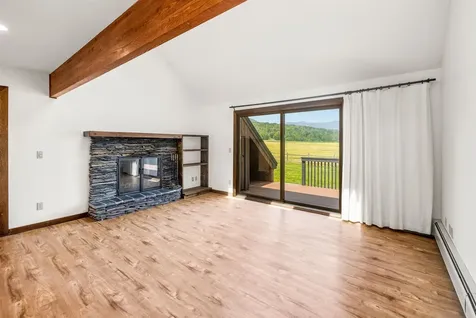 210 Field Road Stowe VT 05672