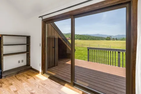 210 Field Road Stowe VT 05672