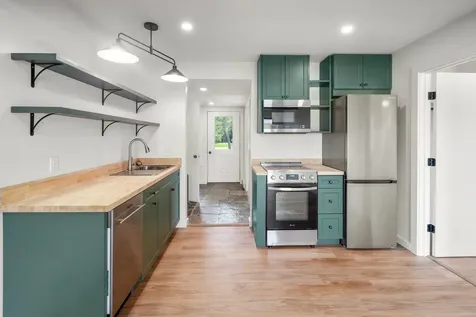 210 Field Road Stowe VT 05672