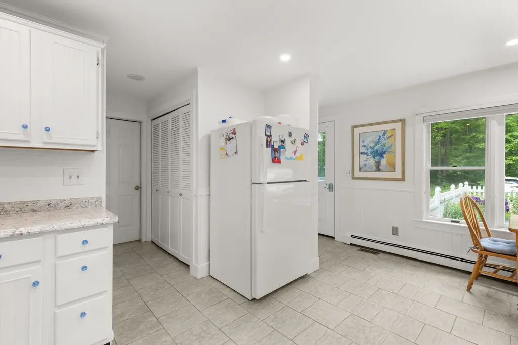 31 Riverside Farm Drive Lee NH 03861