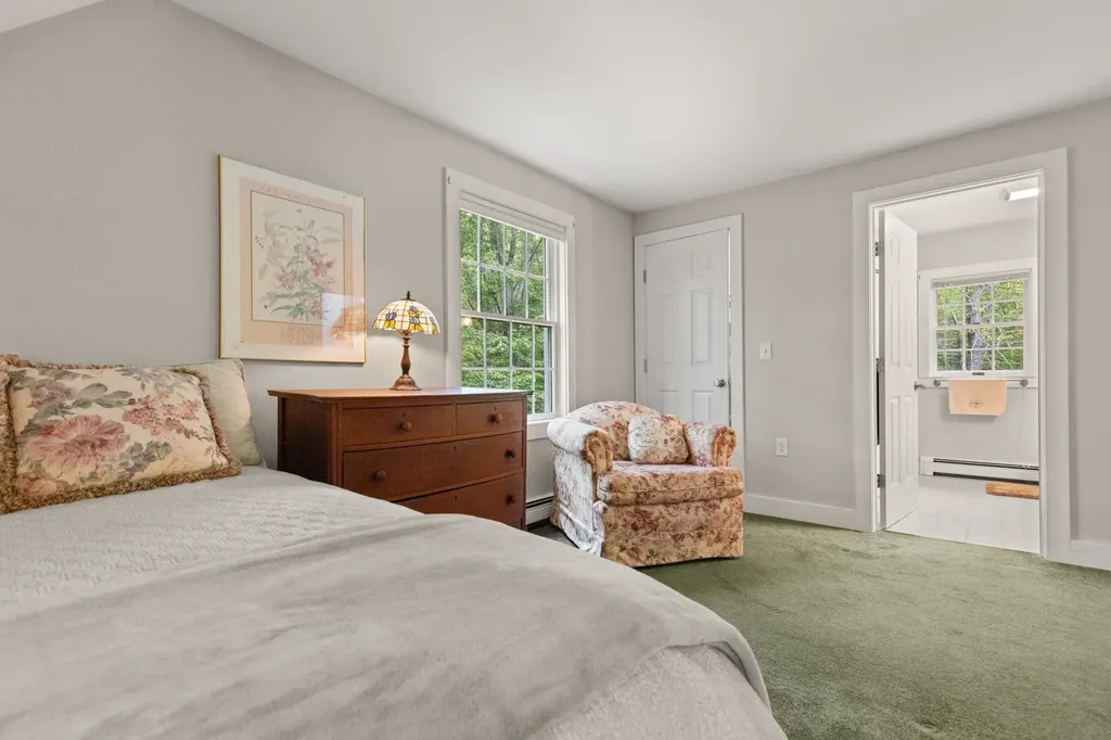 31 Riverside Farm Drive Lee NH 03861