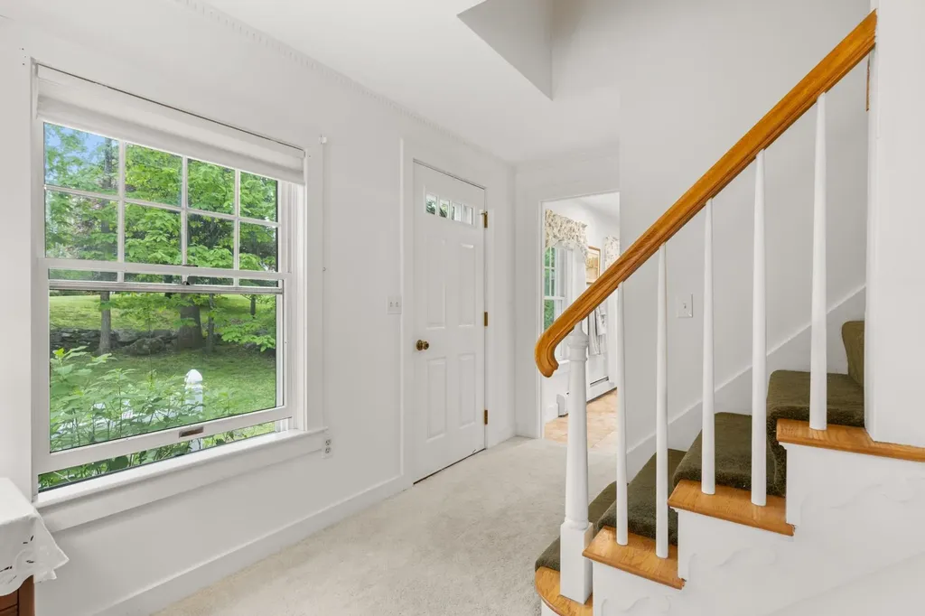 31 Riverside Farm Drive Lee NH 03861