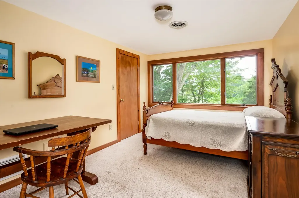 30 Old Piscataqua Road Durham NH 03824