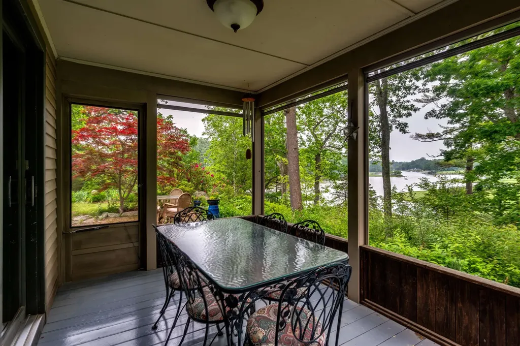 30 Old Piscataqua Road Durham NH 03824