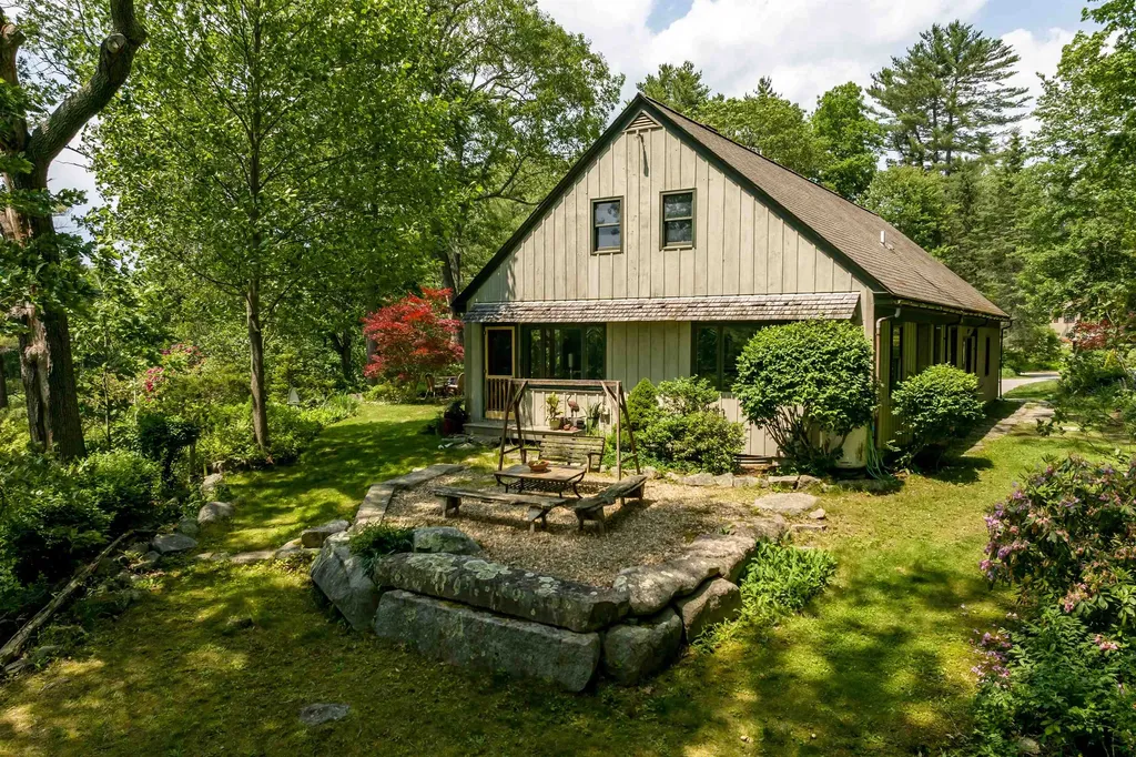 30 Old Piscataqua Road Durham NH 03824