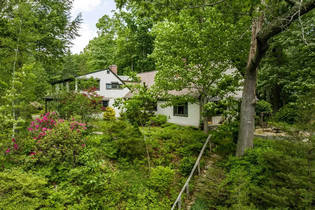 30 Old Piscataqua Road Durham NH 03824