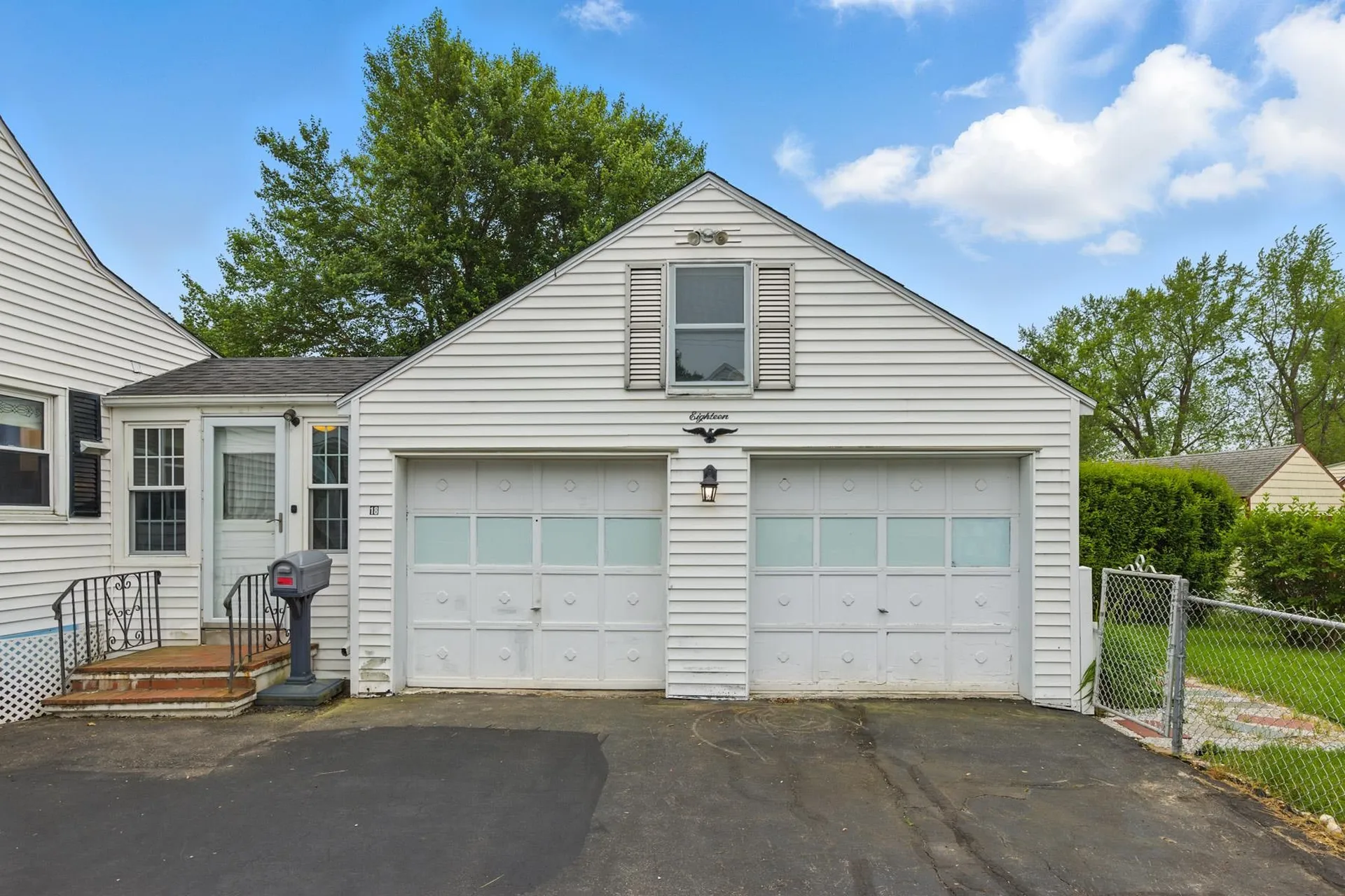18 Elliot Park Dover NH 03802