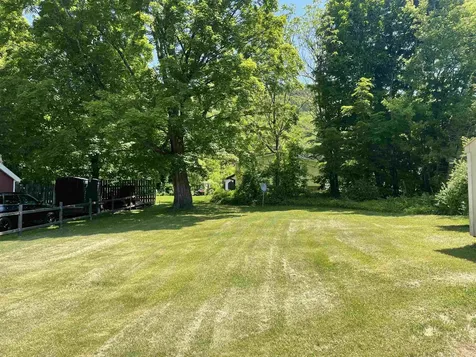 82 North Street Bristol VT 05443