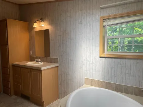 82 North Street Bristol VT 05443