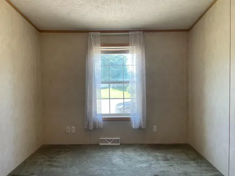 82 North Street Bristol VT 05443