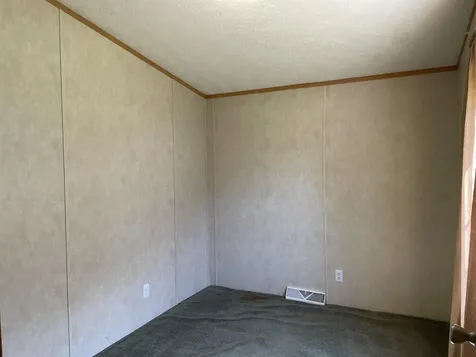 82 North Street Bristol VT 05443