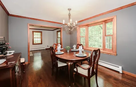 36 Old Farm Road Bedford NH 03110