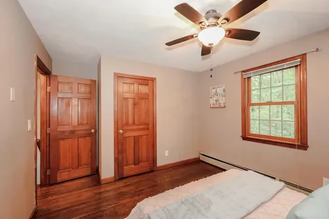 36 Old Farm Road Bedford NH 03110