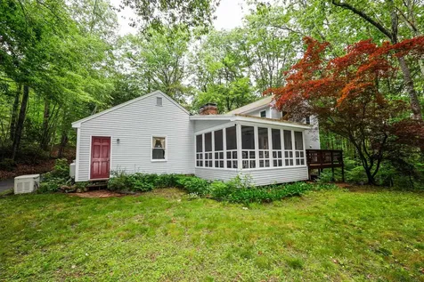 36 Old Farm Road Bedford NH 03110