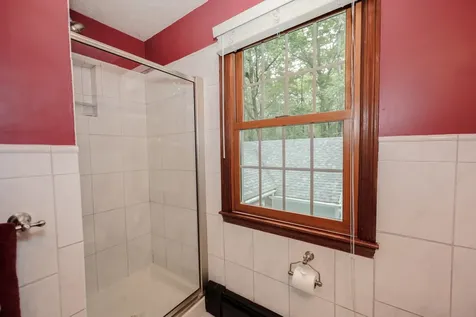 36 Old Farm Road Bedford NH 03110
