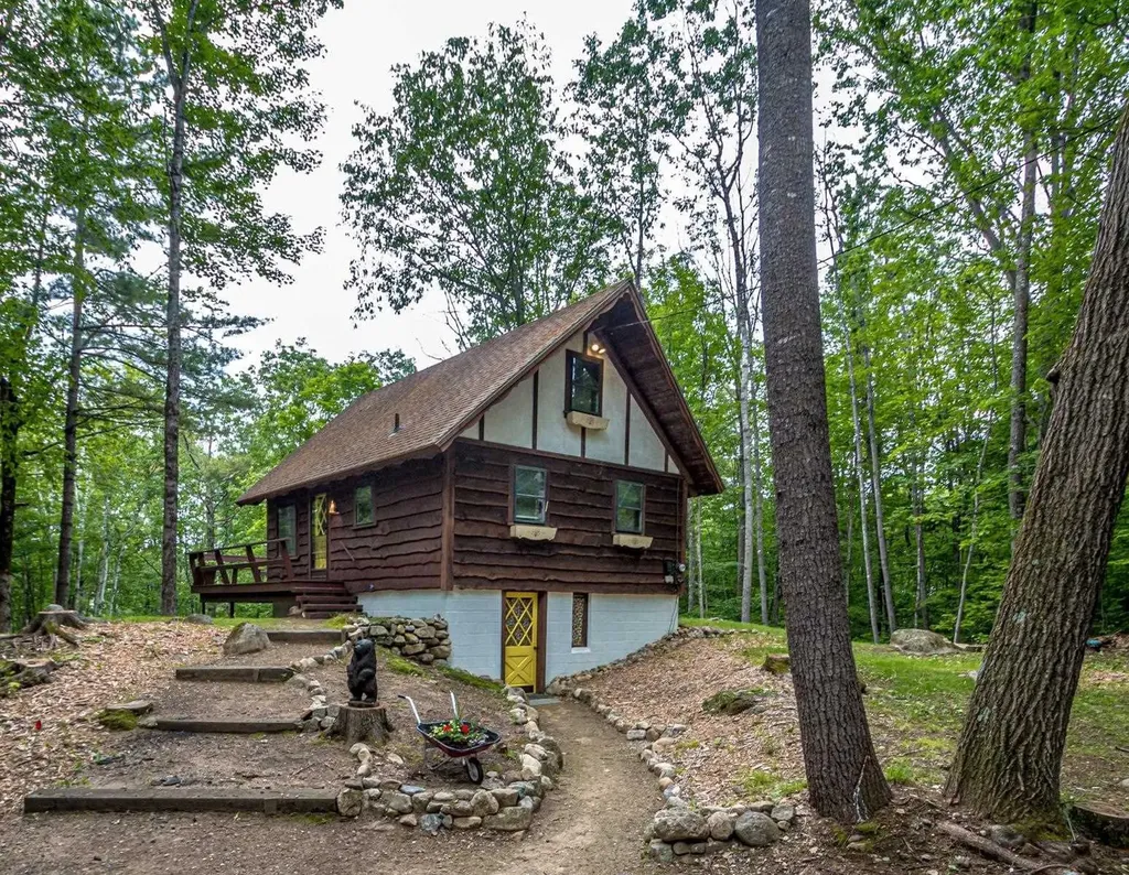 41 Allen Road Bartlett NH 03838