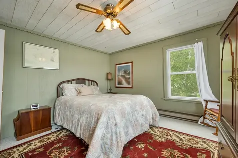 596 Endicott Street Laconia NH 03246