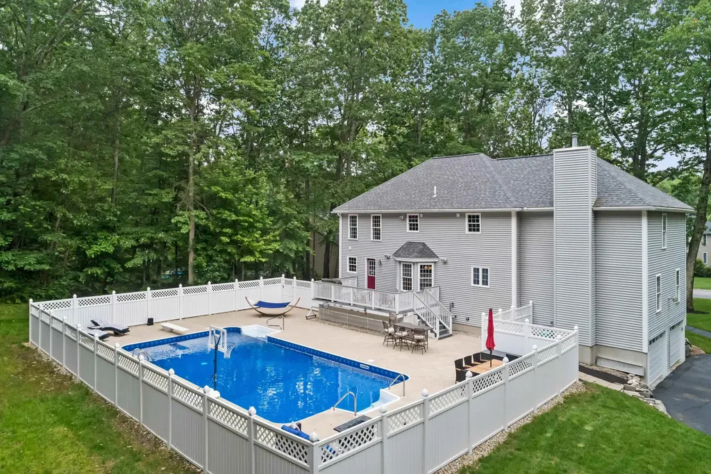 7 Wesley Lane Salem NH 03079