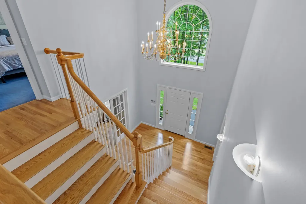7 Wesley Lane Salem NH 03079