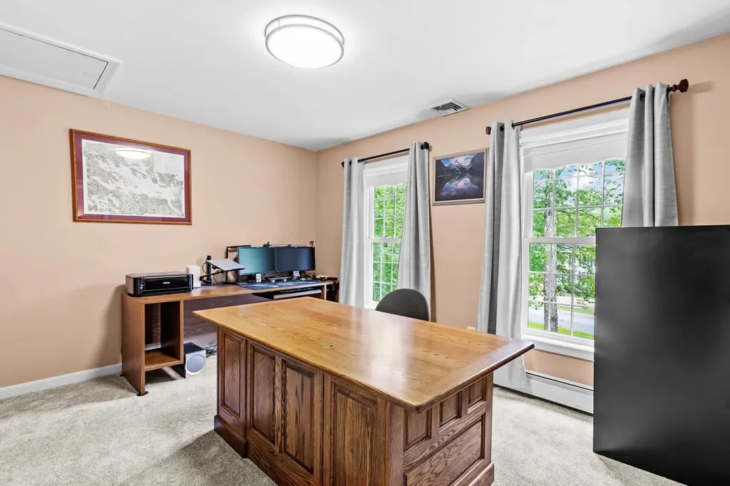 7 Wesley Lane Salem NH 03079