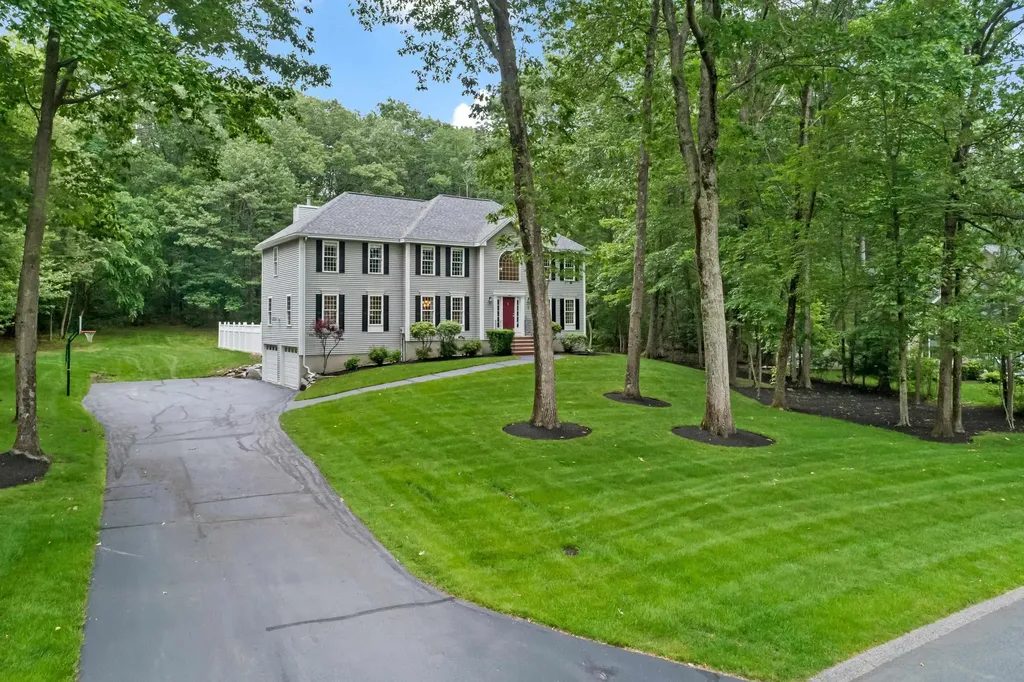 7 Wesley Lane Salem NH 03079