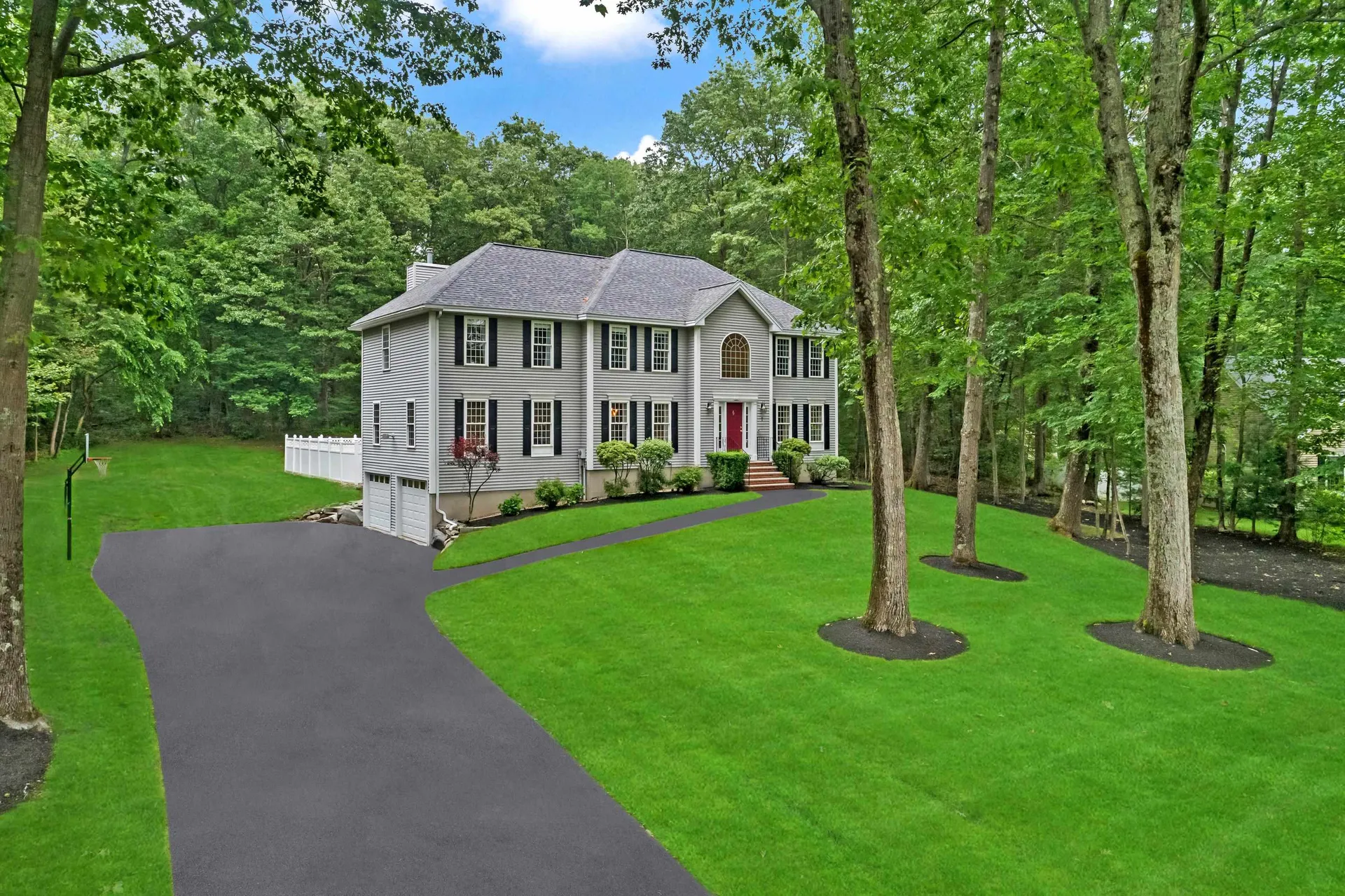 7 Wesley Lane Salem NH 03079