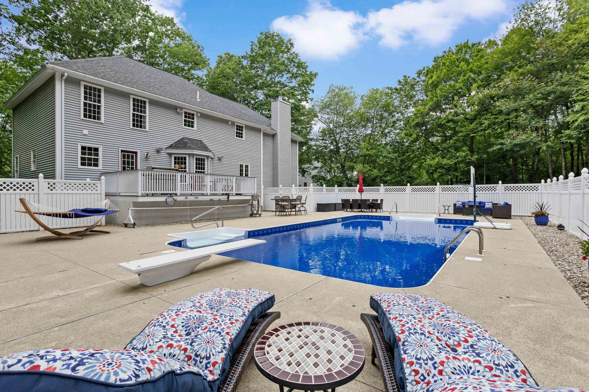 7 Wesley Lane Salem NH 03079