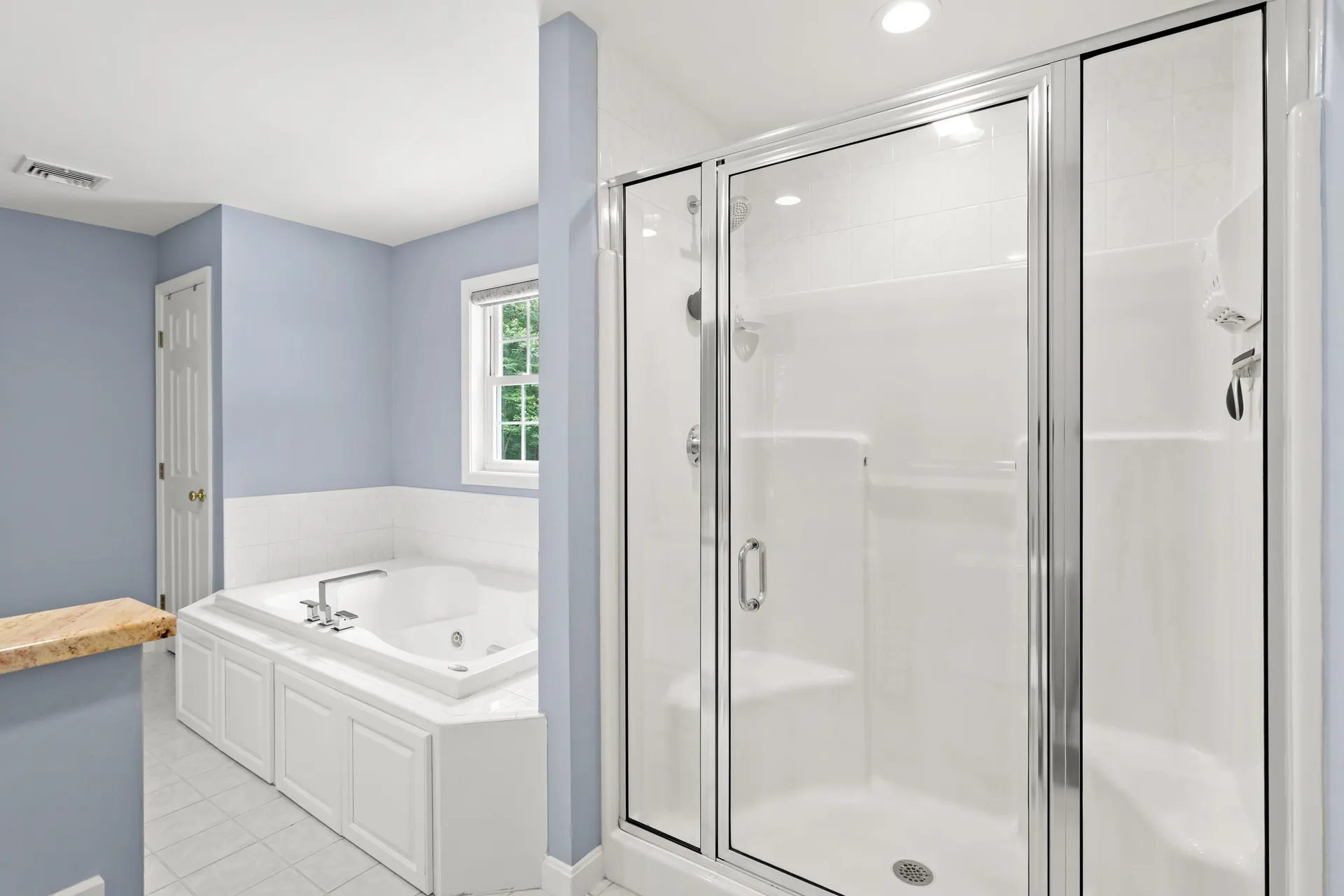 7 Wesley Lane Salem NH 03079