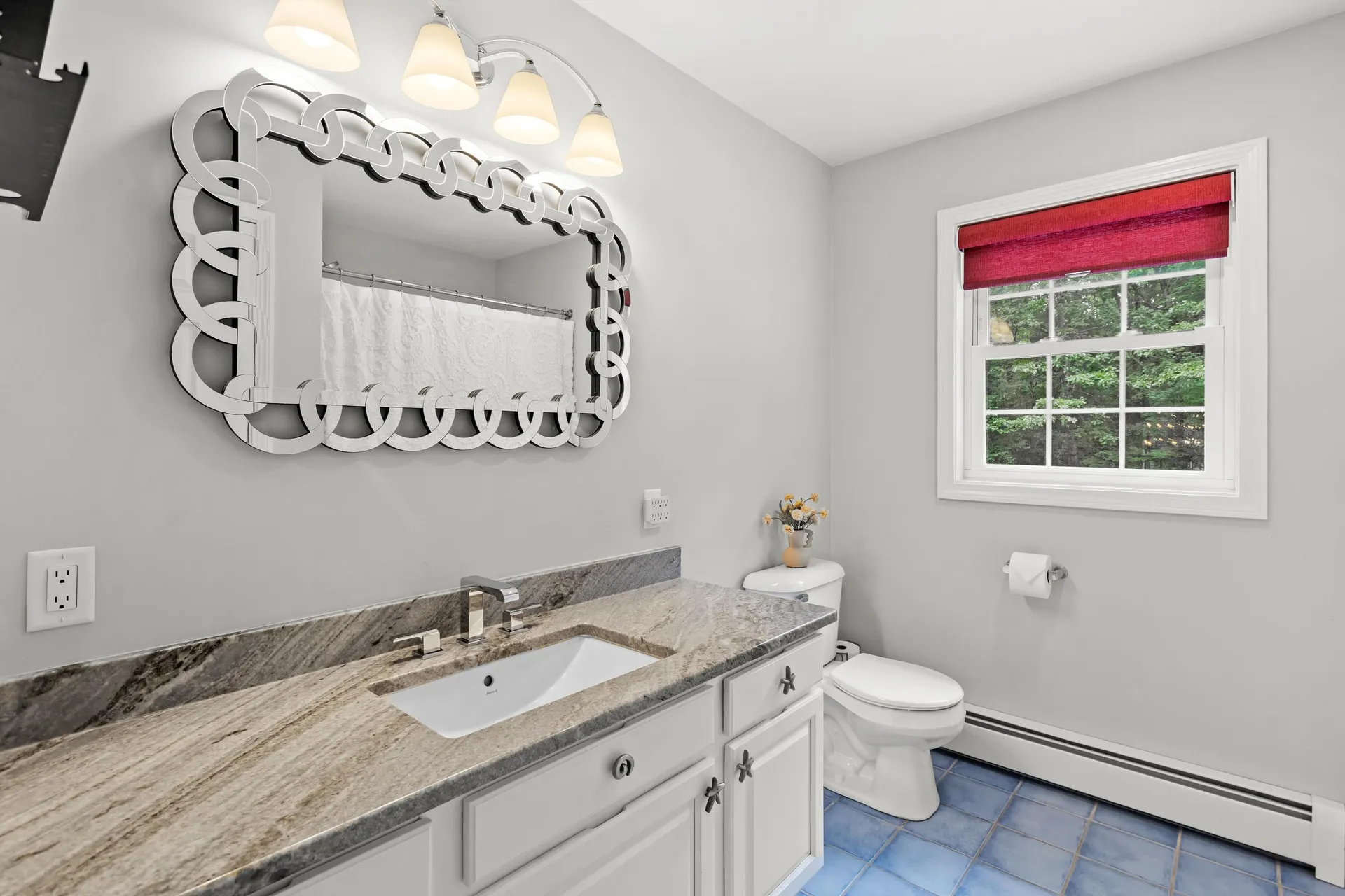 7 Wesley Lane Salem NH 03079