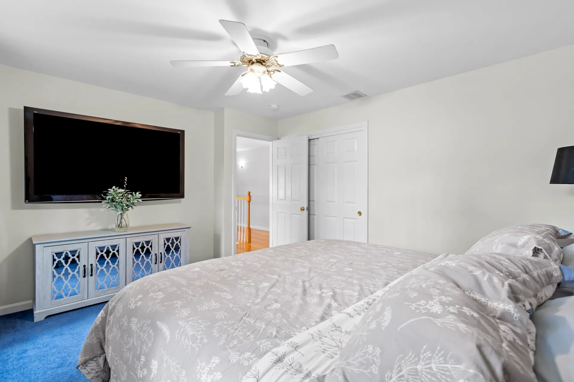 7 Wesley Lane Salem NH 03079