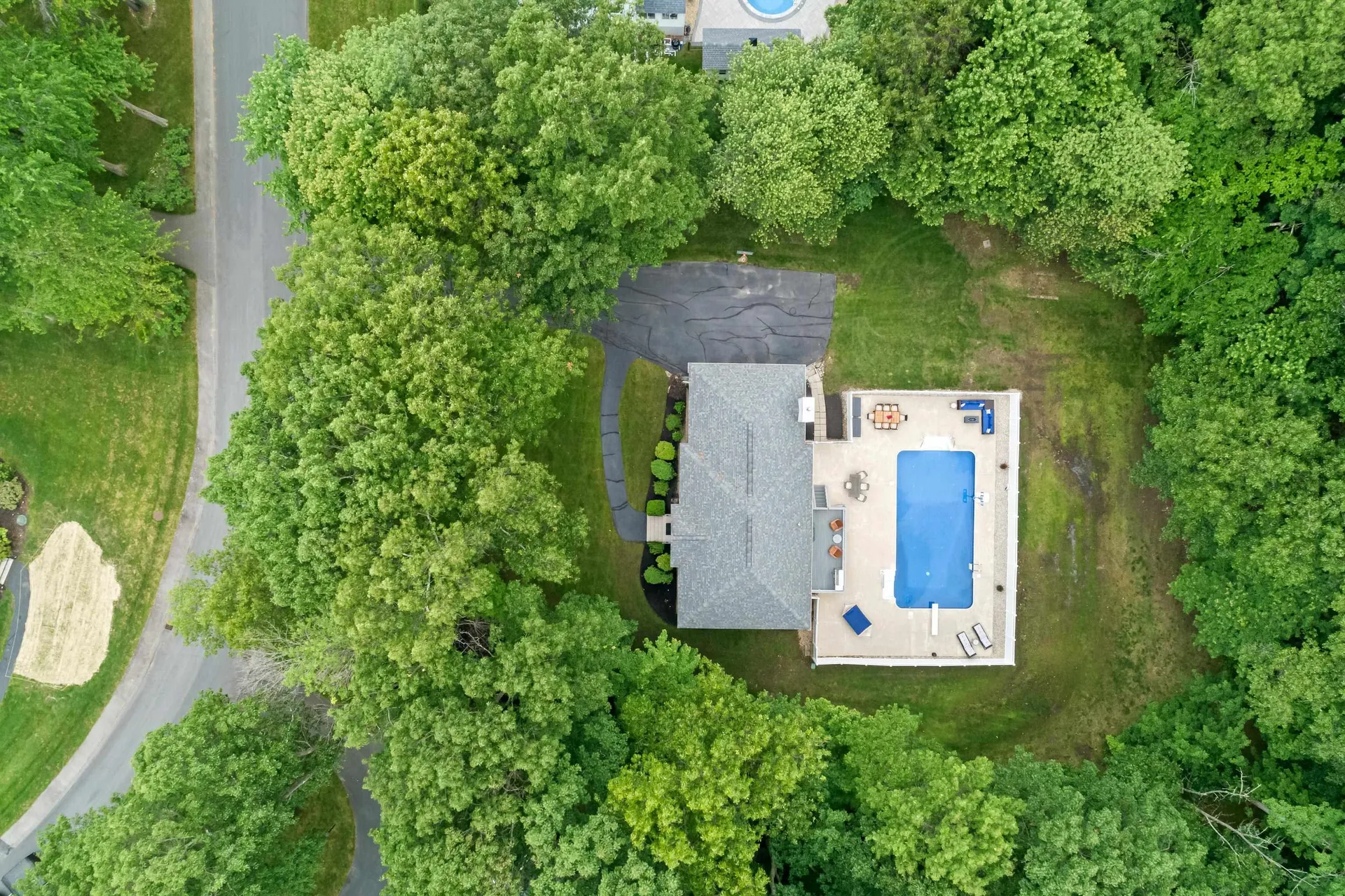 7 Wesley Lane Salem NH 03079