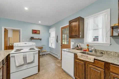 906 North Main Street Laconia NH 03246