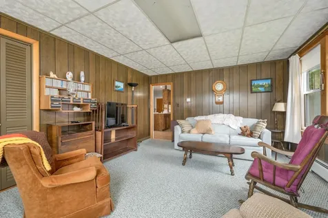 906 North Main Street Laconia NH 03246