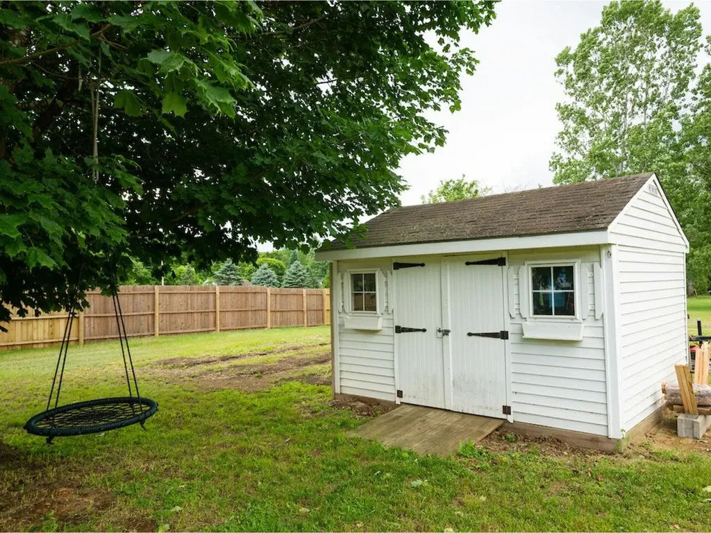 473 Stone Bridge Road Georgia VT 05468