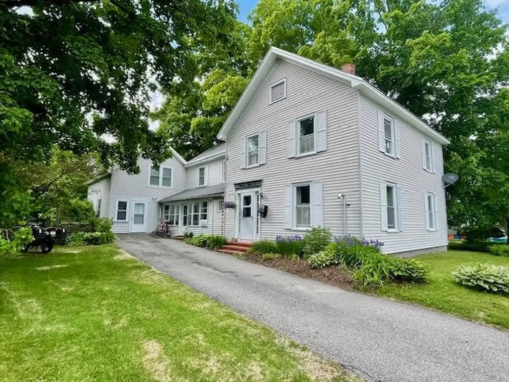 11 Alpine Street Gorham NH 03581