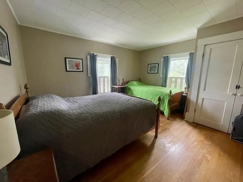11 Alpine Street Gorham NH 03581