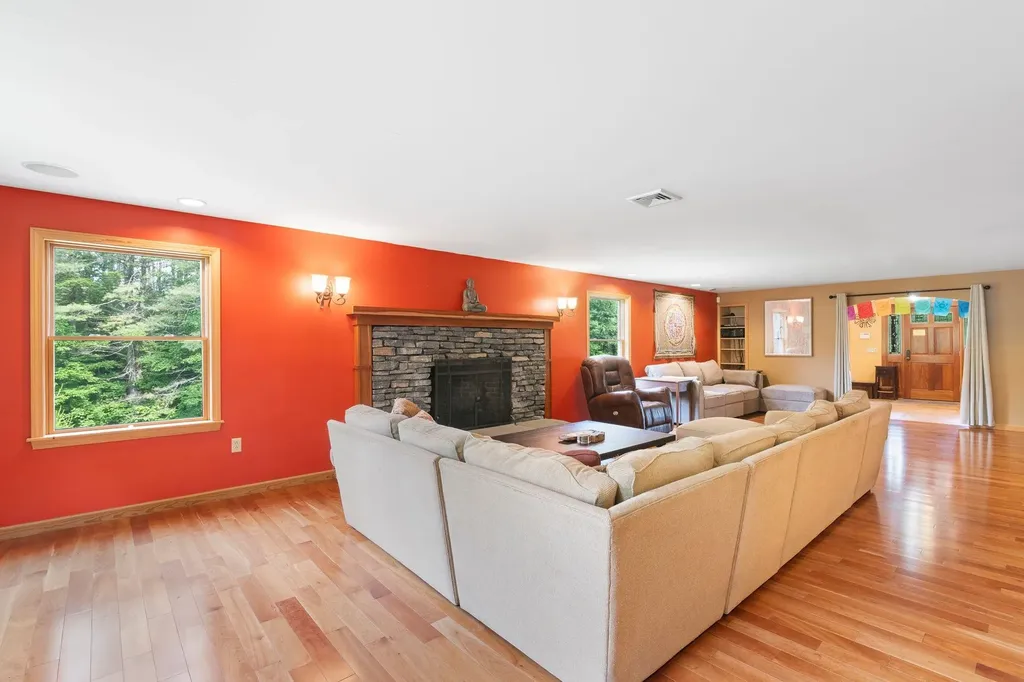 925 Hinesburg Road Brattleboro VT 05301