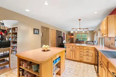 925 Hinesburg Road Brattleboro VT 05301