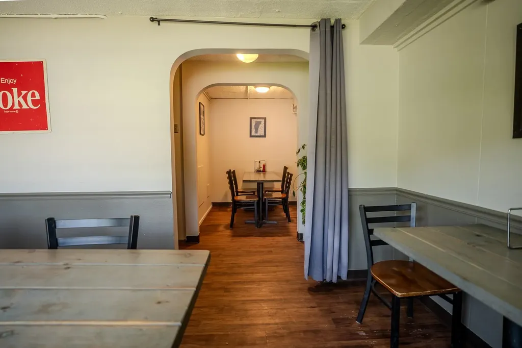 1216 Railroad Street St. Johnsbury VT 05819