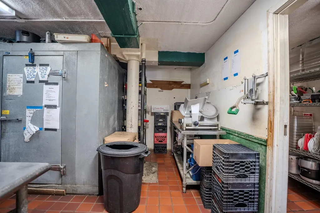 1216 Railroad Street St. Johnsbury VT 05819