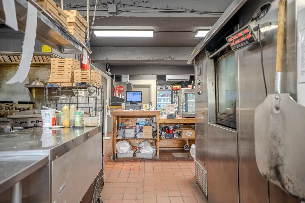 1216 Railroad Street St. Johnsbury VT 05819