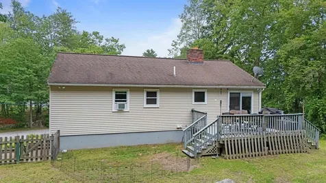 23 Winter Street Goffstown NH 03045